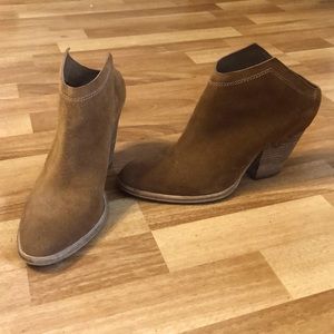 Dolce Vita Slide on Camel Suede Booties